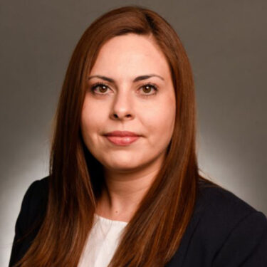 Viesca Leila Headshot of Leila Viesca, Tax Senior Manager