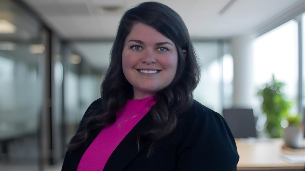 Jennifer Grammer Receives CREW Dallas Philanthropic Excellence Award